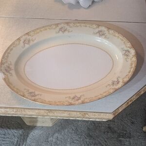 Noritake Cream and Gold Serveware Plate